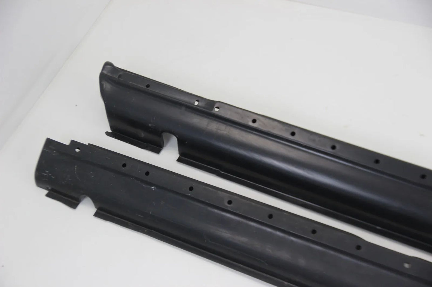 Mercedes W108 W109 S-Klasse LANG Längsträger NOS Re+Li A 1096300140 1096300240