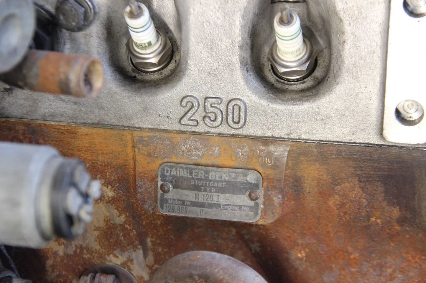 Original Mercedes 250SE M129.980 Motor  Einspritzpumpe Pagode 6-Zylinder