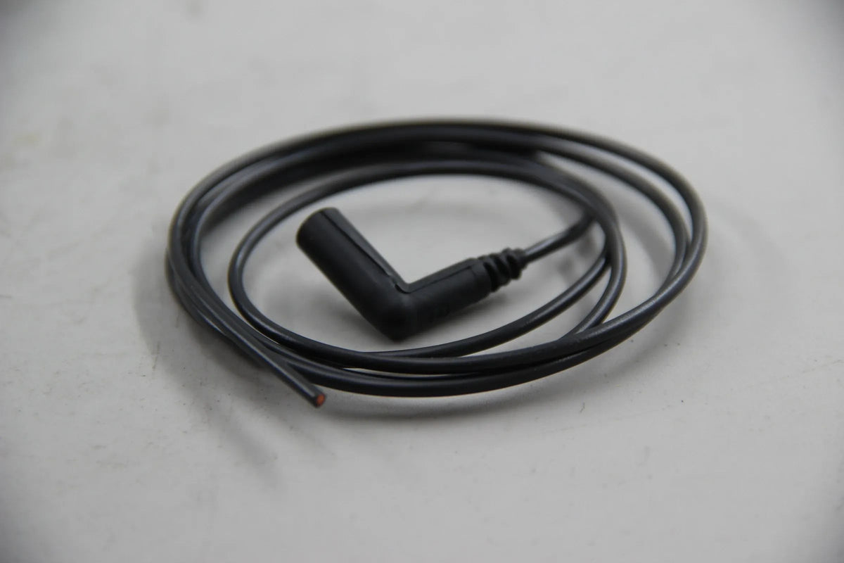 Original BMW E30 E32 Rep. Leitung Rundstecker Buchse gewinkelt NOS 61131382246