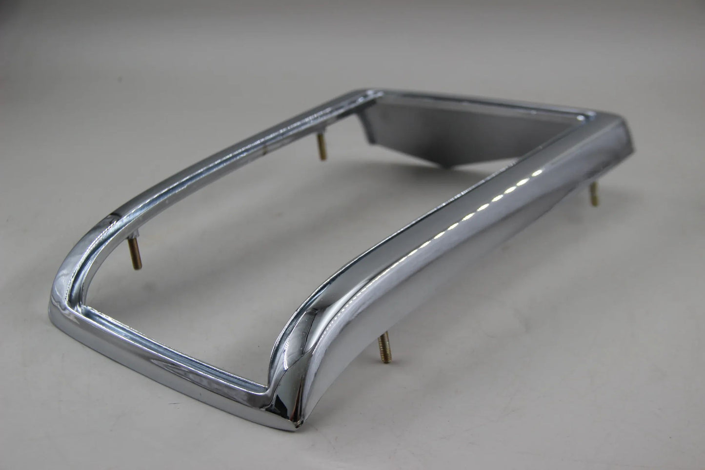 Original BMW E12 518-528 Rücklicht Chromrahmen Ziehrrahmen links 63211354421