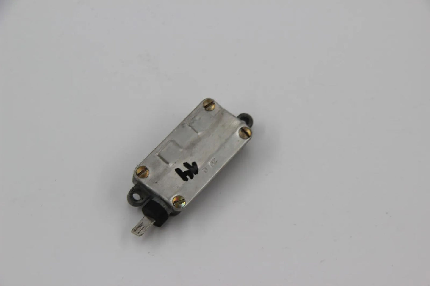 Original BMW E10 E21 E12 Limousine  Thermo-Startventil NOS 13111258947