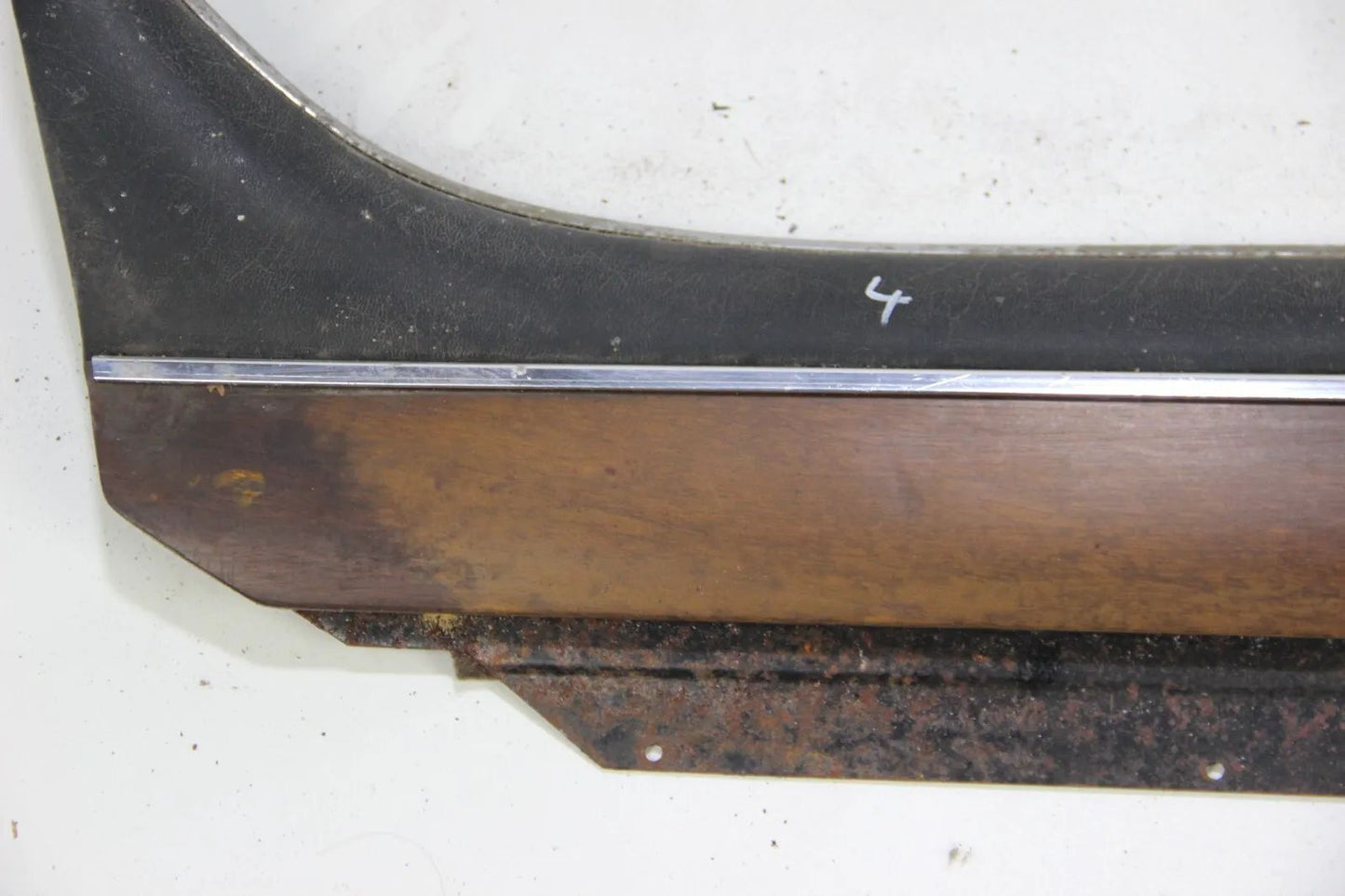 BMW E9 2.5 2.8 3.0 CSI CSL  Verkleidung Fensterschachtleiste hinten links Holz