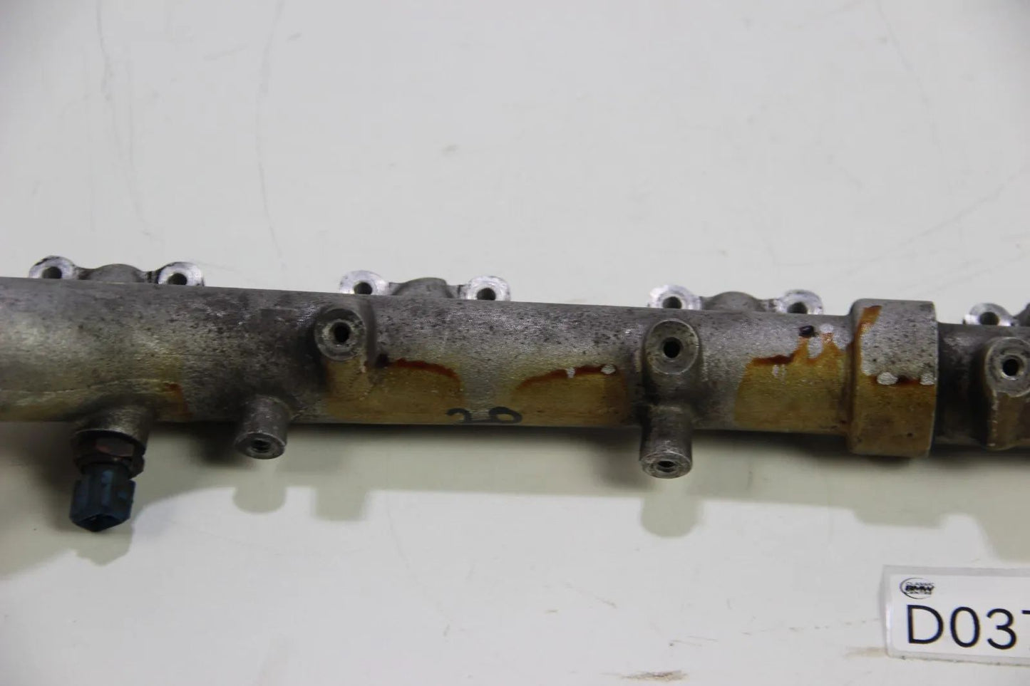 BMW E34 M5 S38 S38b36 3.8 Kühlwasser Rohr Leitung Zylinderkopf 1315273 1312754