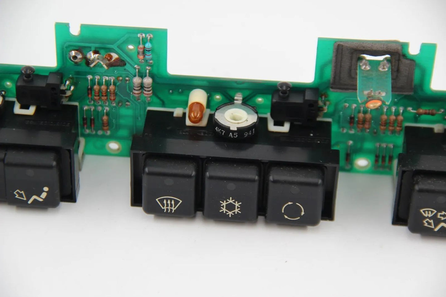 BMW E34 M5 3.8 E32 750iL/S Leiterplatte Bedienteil Klimaautomatik  6411139