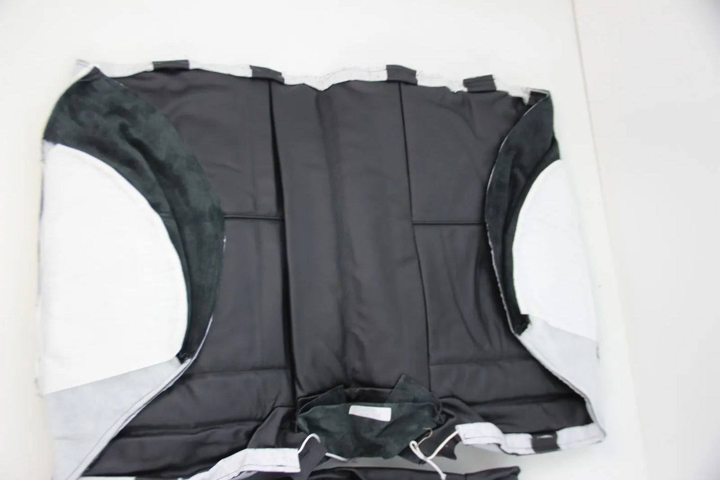 BMW E46 Limo Lederverkleidung/Bezug Innenausstattung schwarz NOS 99990460967