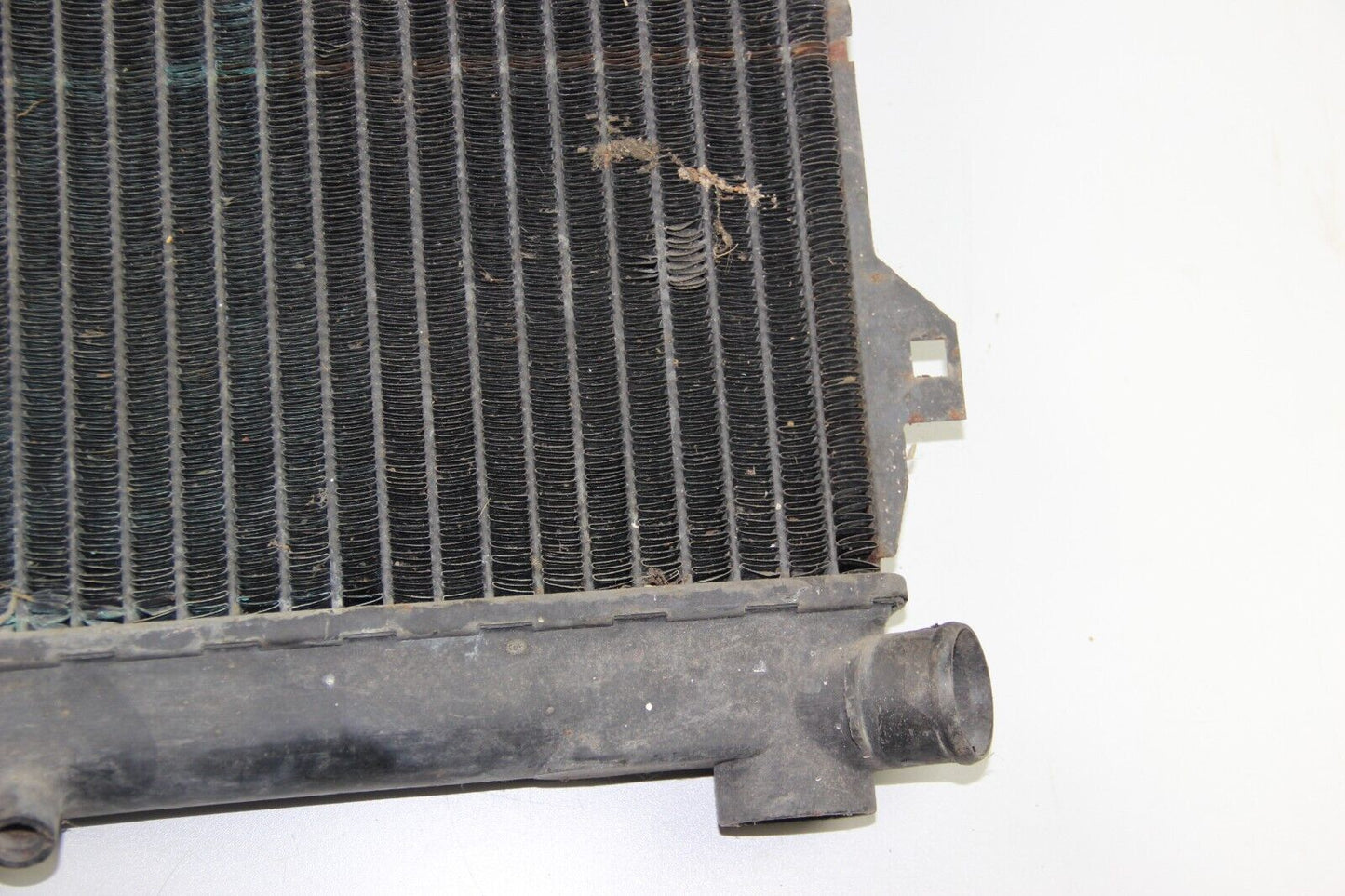 BMW E30 320i VVFL Kühler Wasserkühler water radiator OEM cooling