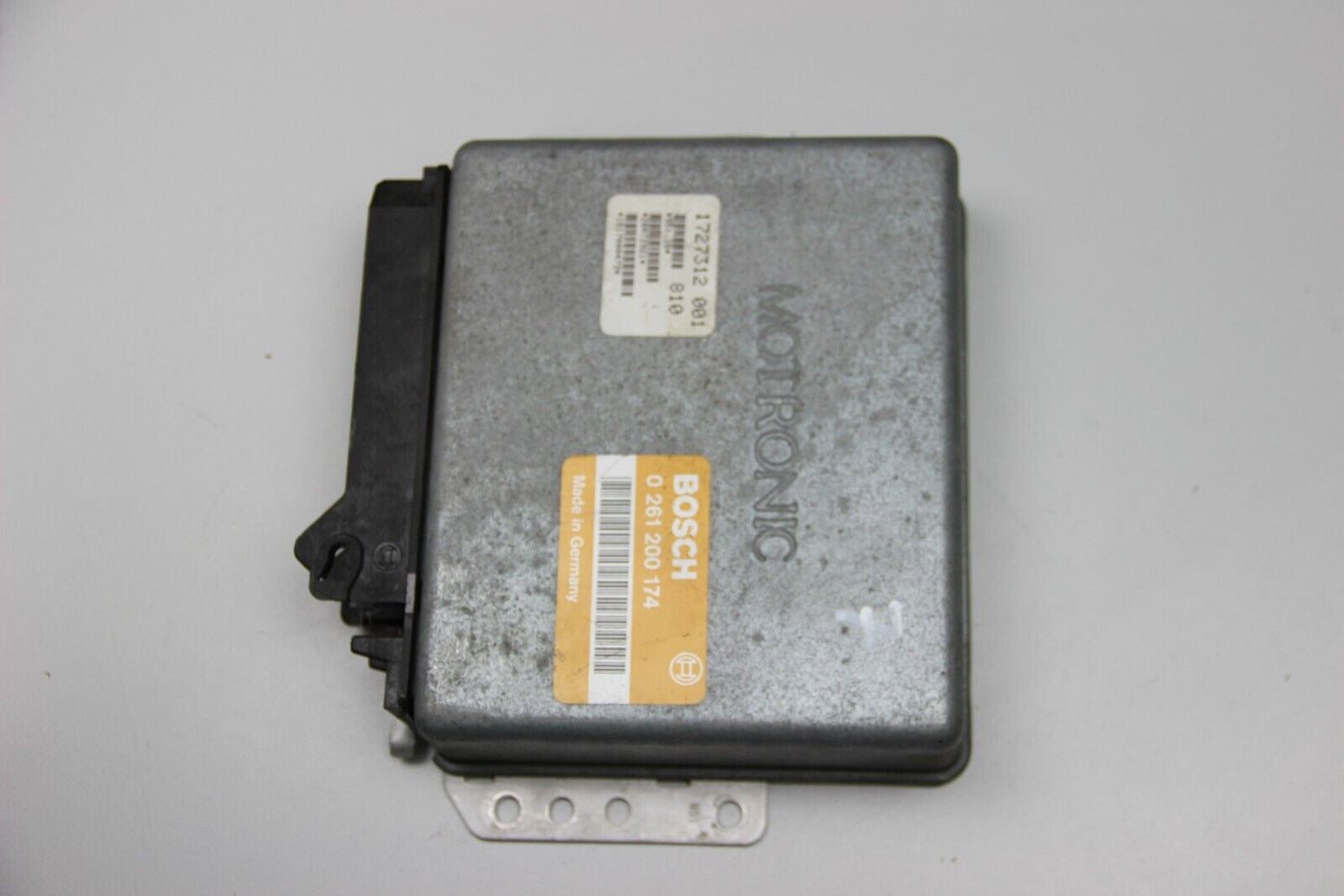 BMW Motorsteuergerät ECU E30 316i 0261200174