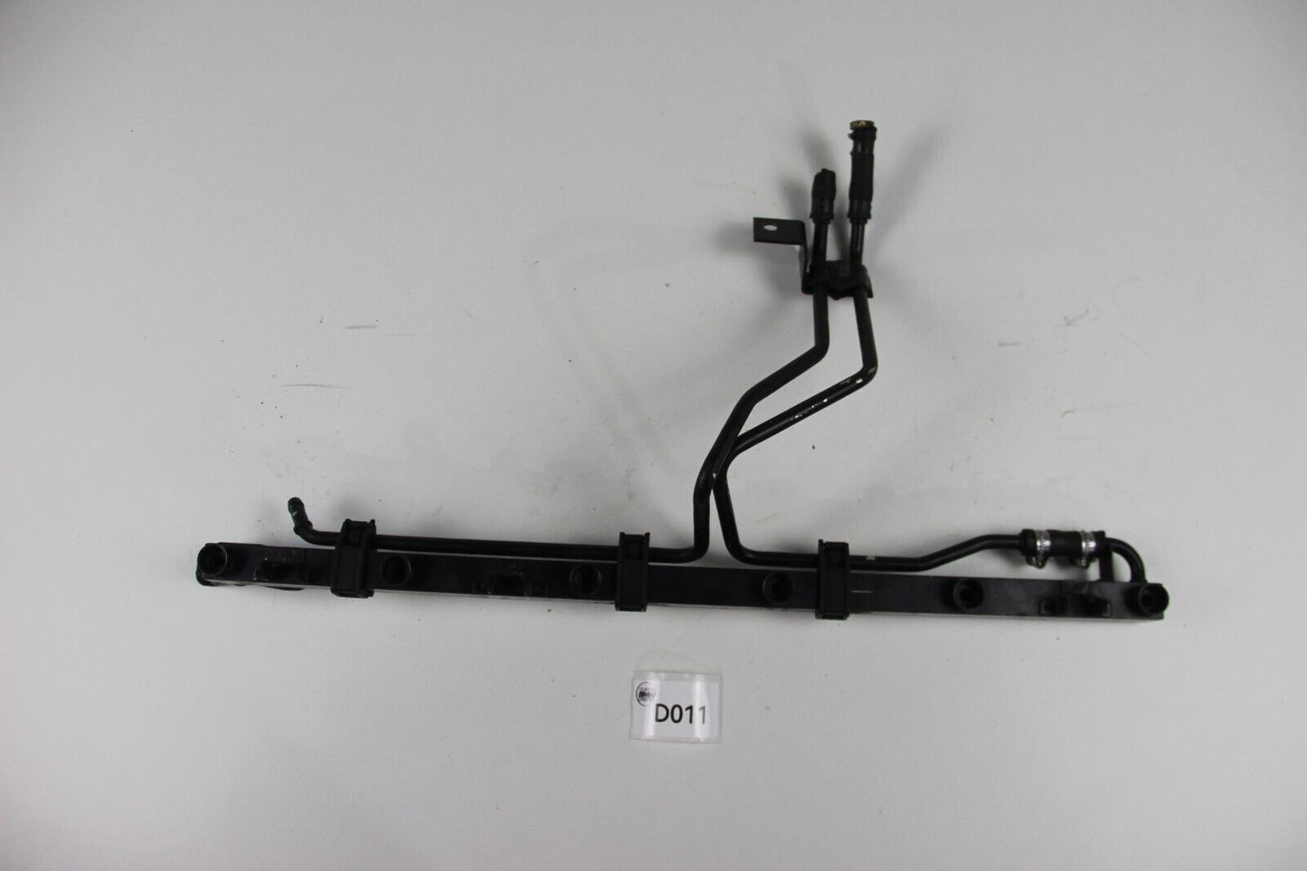 Original BMW E34 535i Einspritzleiste Fuelrail Benzin OEM 5er LEiste