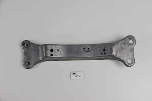 Original BMW E34 520i 525i M50 Getriebehalterung Querträger 1139036