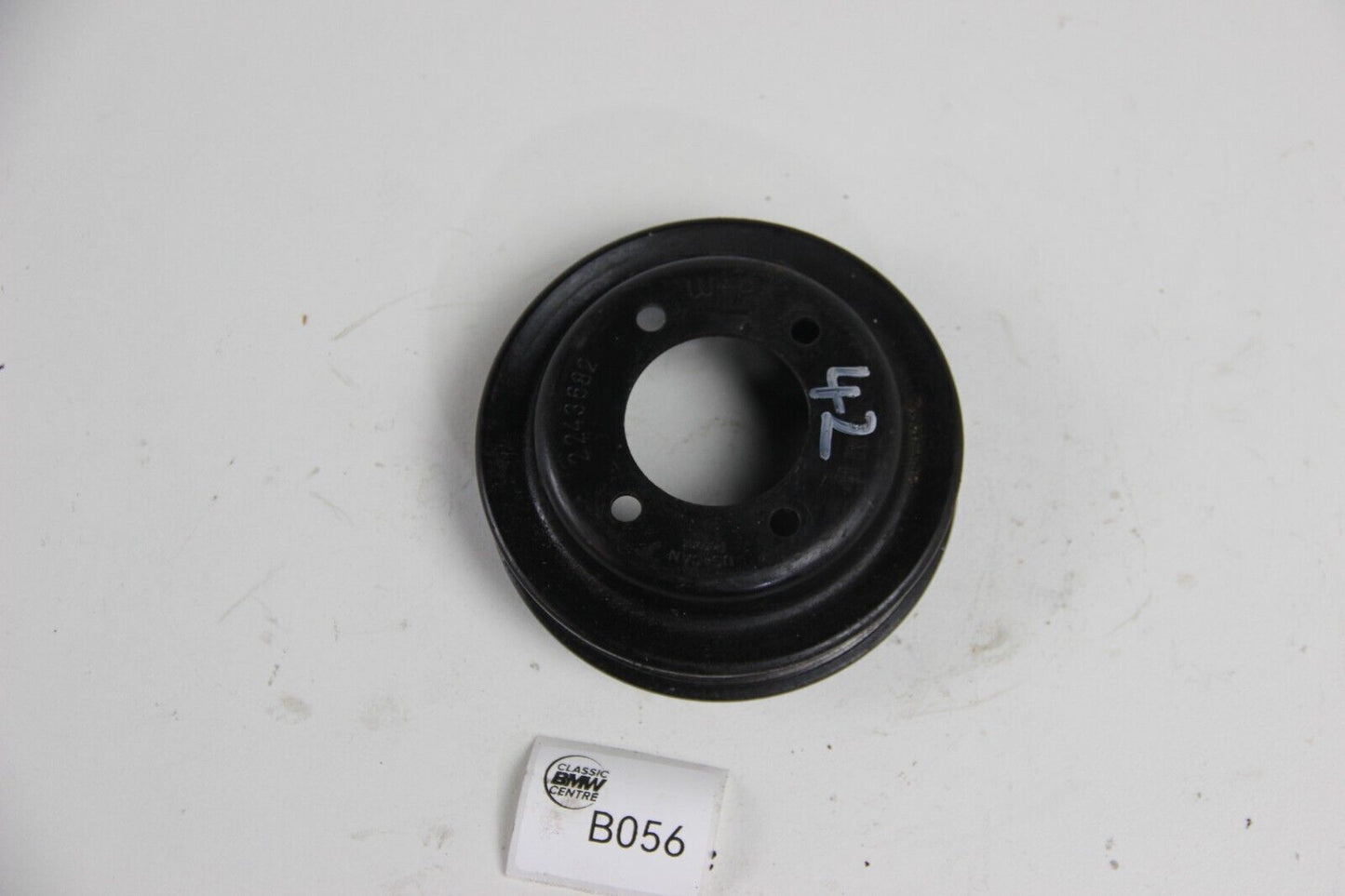 Original BMW  E34 5er Riemenscheibe Pulley 2243682 Riemen Scheibe OEM