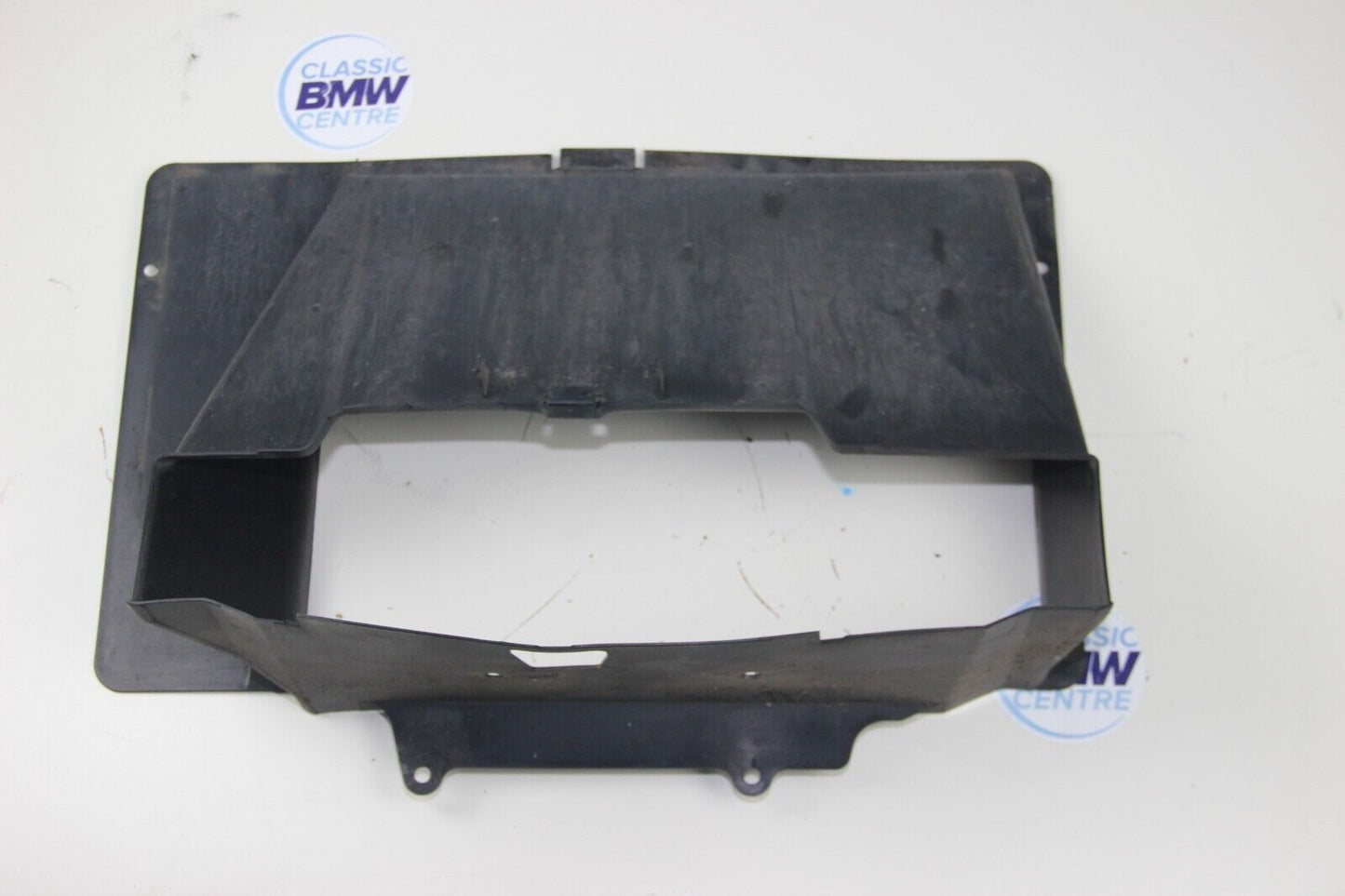 BMW E30 Kühler Luftführung Trichter Collector Cover Radiator 1939304