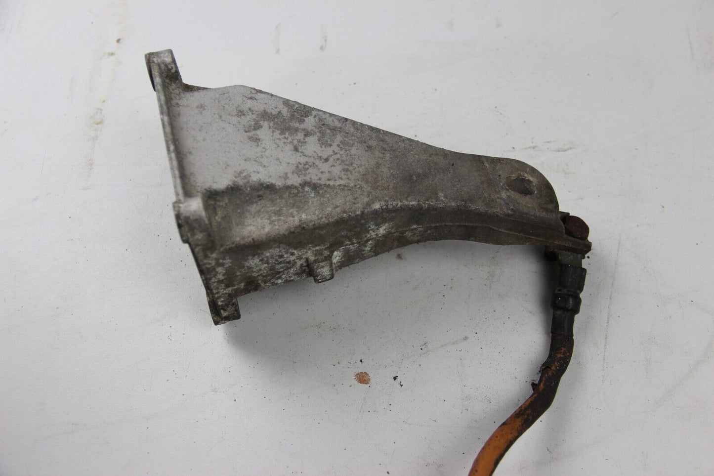 BMW E34 5er Motorhalter Tragbügel Motorträger Rechts 1135948