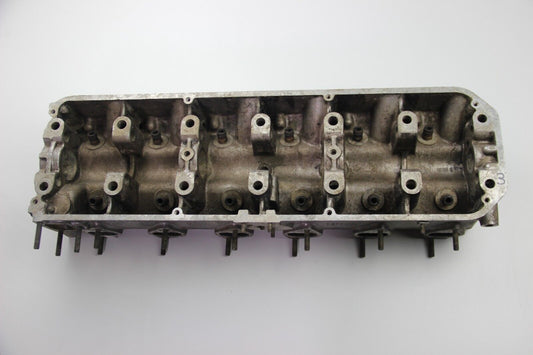 BMW Zylinderkopf Cylinder Head  1277358 E23 E24 E28 M30 81