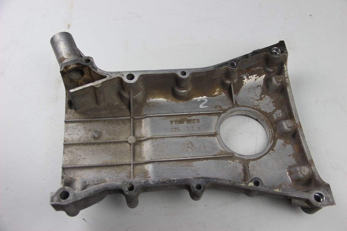 BMW E3 E9 E12 E24 E23 E28 M30  Stirndeckel Kettenkasten Abdeckung 12500289