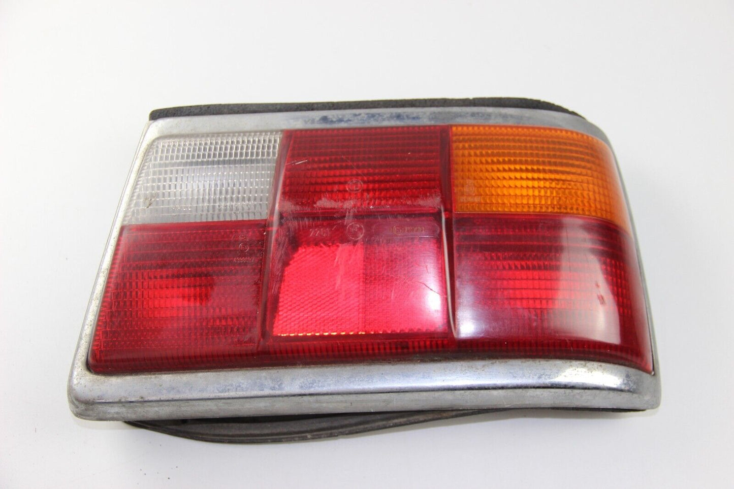 BMW E12 5er Heckleuchte Lampenträger  Rücklicht Taillight Rear Light